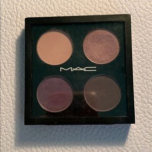 MAC eyeshadow palate